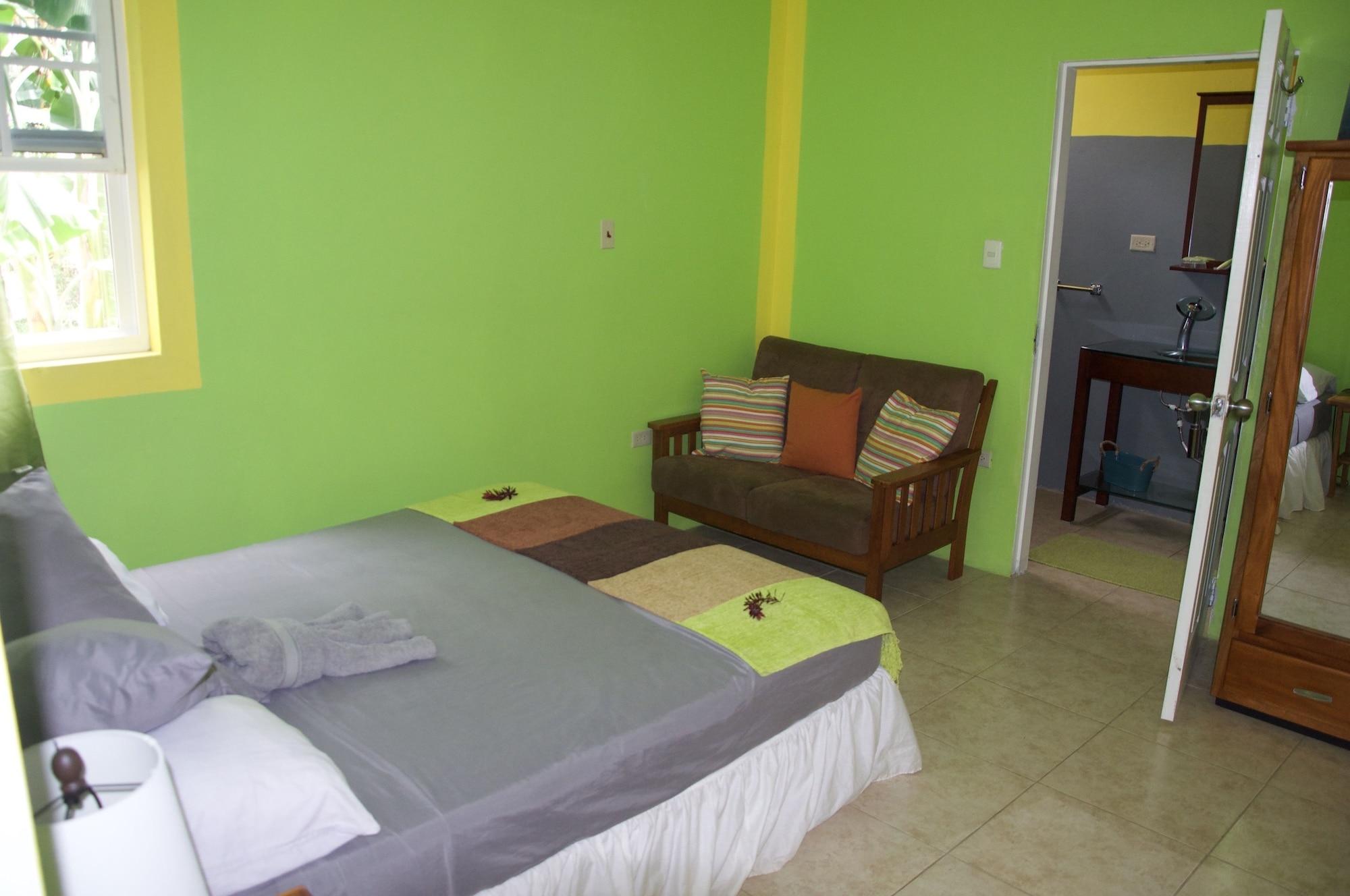 Fish Tobago Guesthouse Buccoo Экстерьер фото