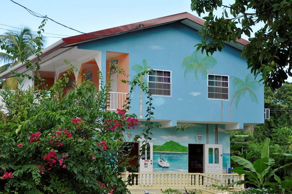 Fish Tobago Guesthouse Buccoo Экстерьер фото